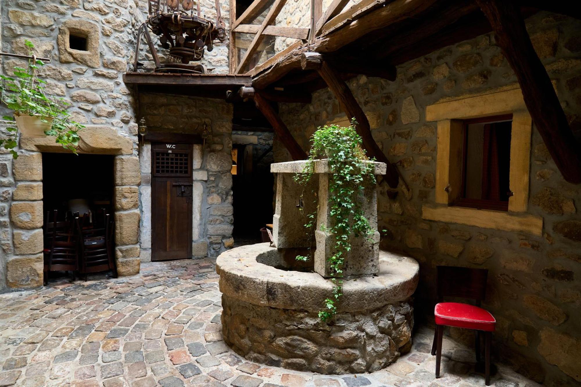 Aux Prisons De Montagny Bed & Breakfast Montagny  Ngoại thất bức ảnh